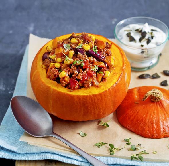 Chili con Carne im Mini-Kürbis