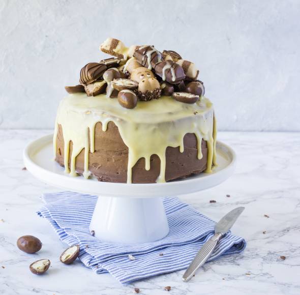 Traum aller Kids: Die Drip-Cake Kinderschokolade-Torte