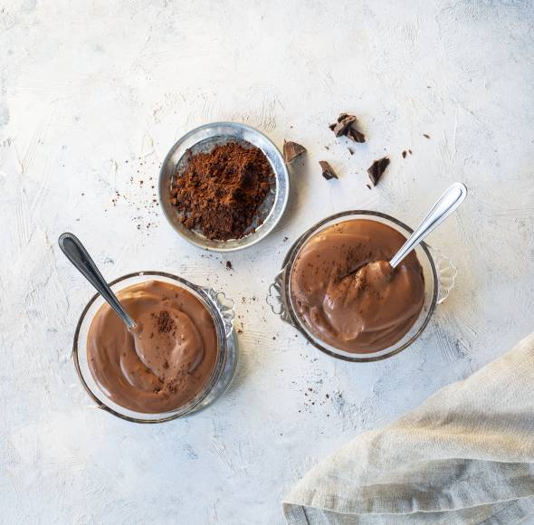 Mousse au Chocolat aus Kichererbsen-Dosen-Wasser