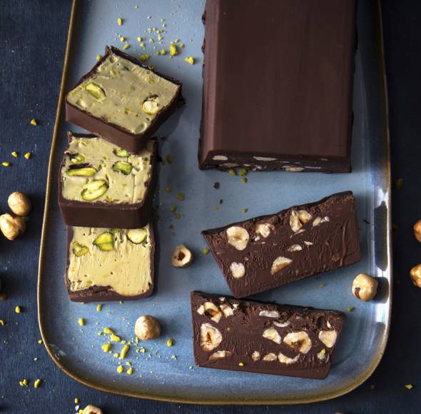 Haselnuss-Schokoschnitten
