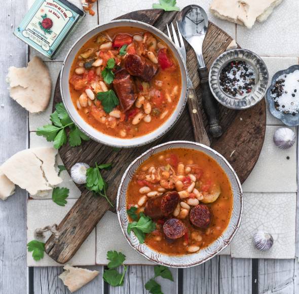 Tomaten-Bohneneintopf mit Chorizo