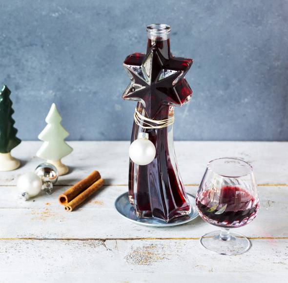 Sauerkirsch-Zimt-Likör