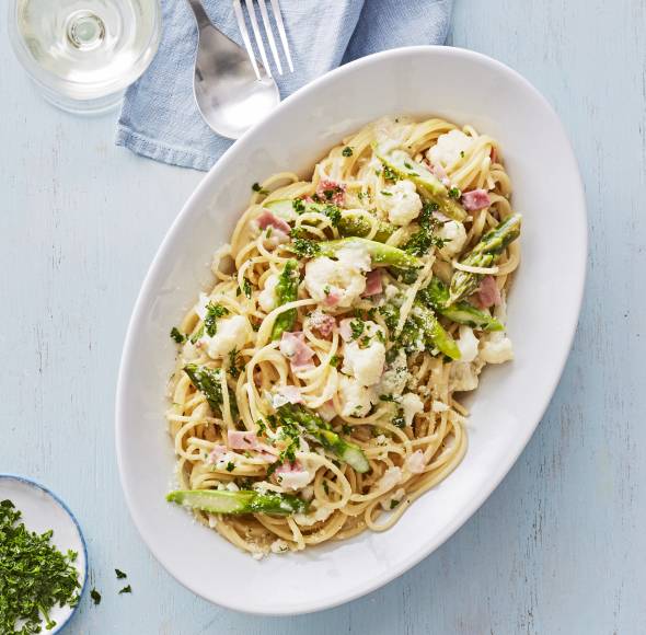 Spargel-Blumenkohl-Nudeln