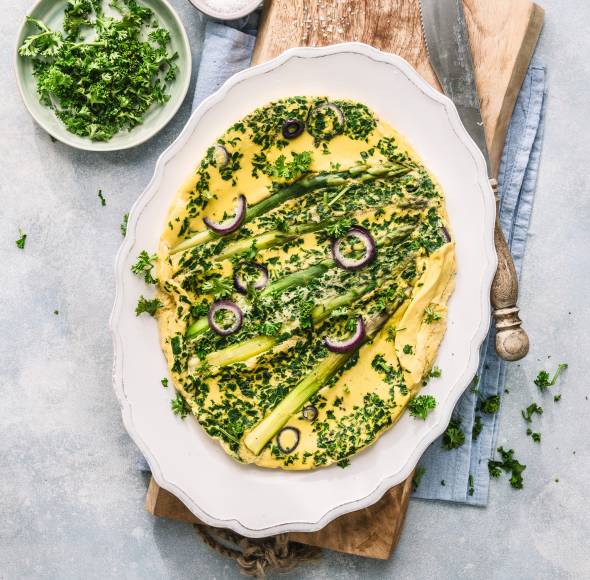 Spargel-Kräuter-Omelett