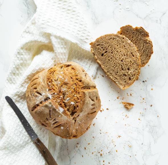 Klassisches Sauerteigbrot