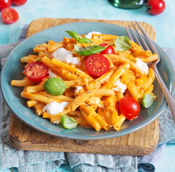 Makkaroni „Tomate-Mozzarella“