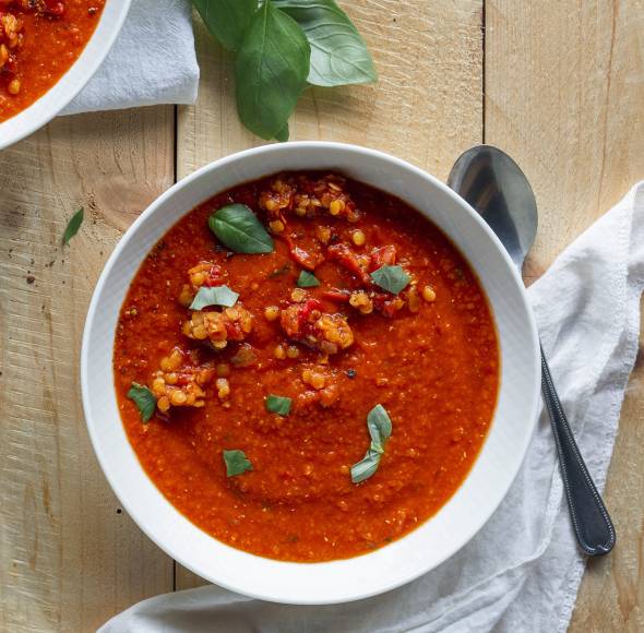 Tomaten-Paprika-One-Pot mit roten Linsen