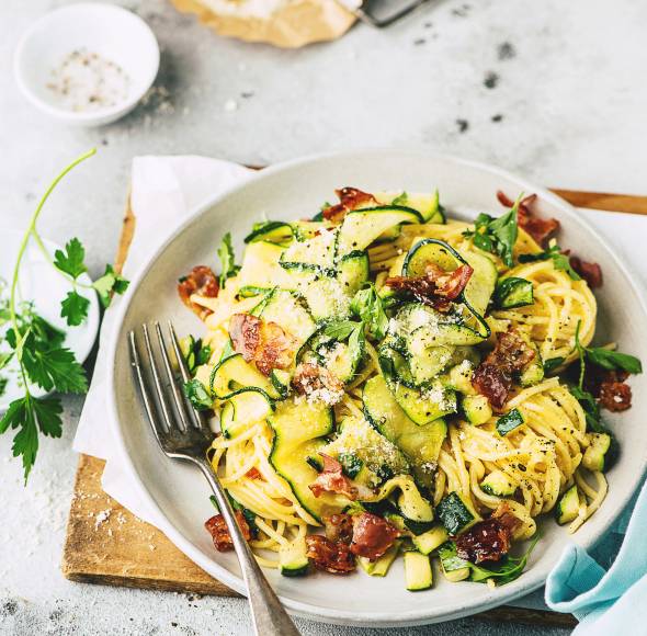Spaghetti mit Zucchini-Carbonara