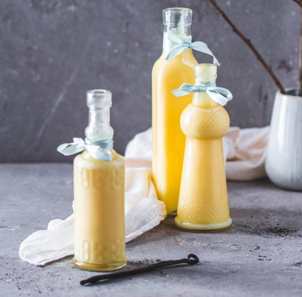 Eierlikör mit Likör 43