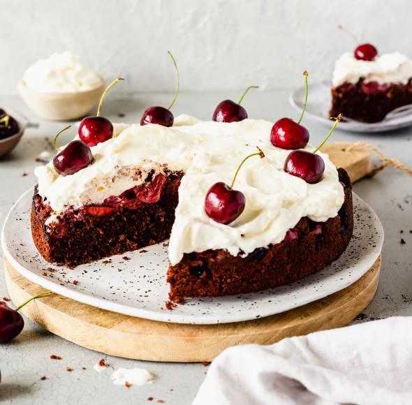 Schoko-Kirsch-Kuchen mit Frischkäse