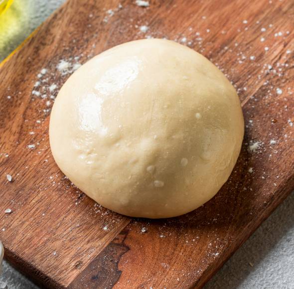 Basisrezept Flammkuchenteig