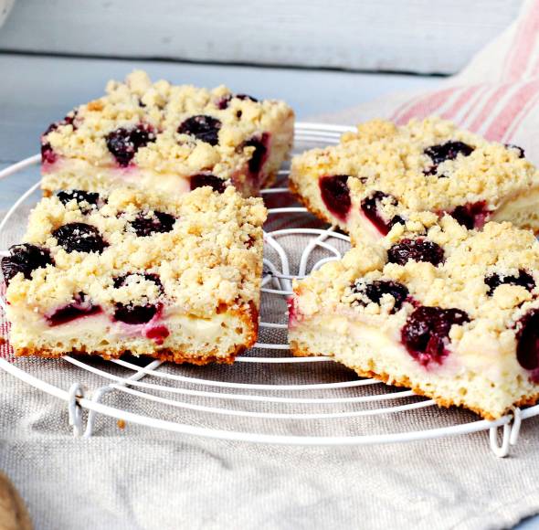 Streusel-Kirschkuchen vom Blech