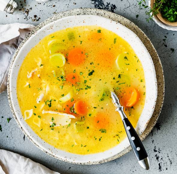 Hühnersuppe wie bei Oma