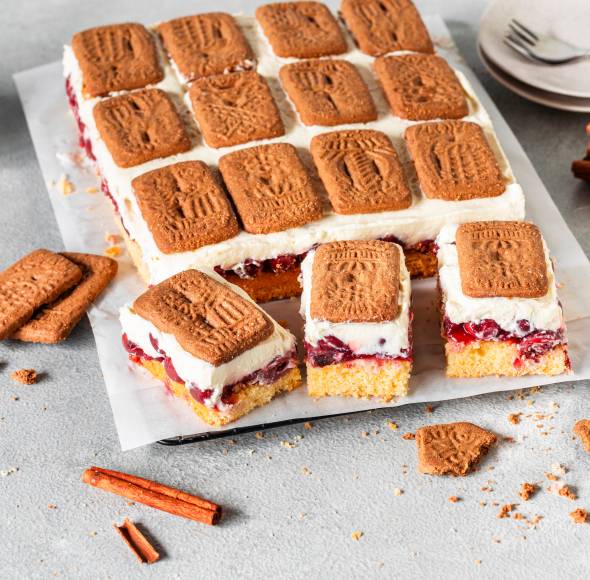 Spekulatius-Kirsch-Schnitten