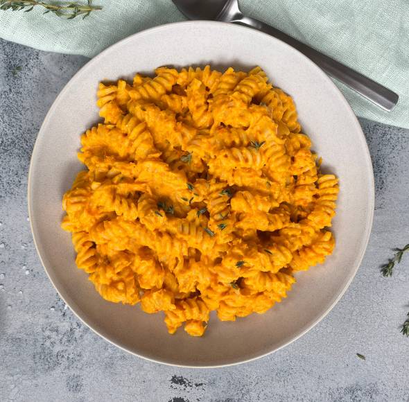 Pasta mit Kürbis-Feta-Soße