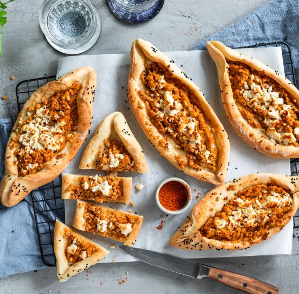 Vegane Rote-Linsen-Pide