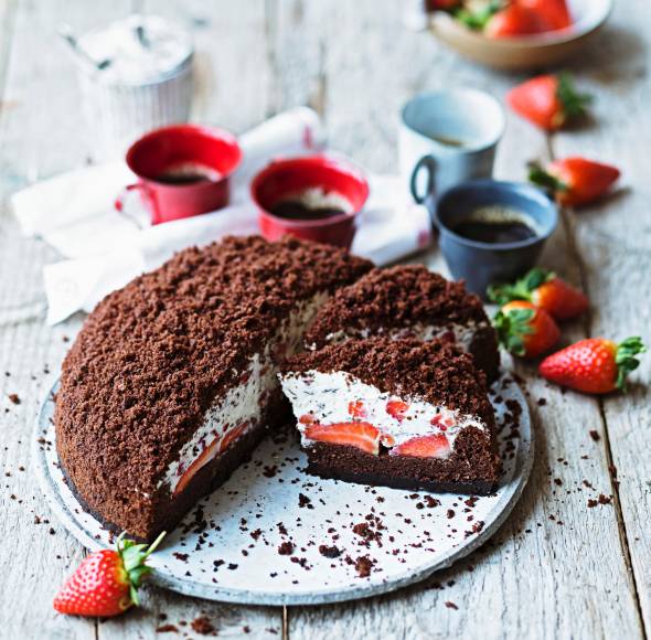 Maulwurftorte mit Eierlikör-Sahne