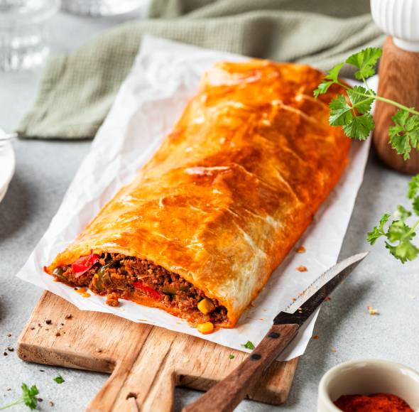 Hackfleisch-Gemüse-Strudel