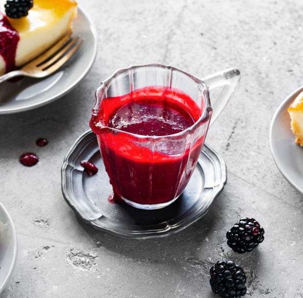 Brombeer-Vanille-Dessertsoße