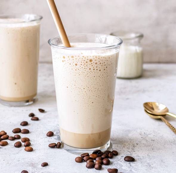 Geeistes Kaffee-Wölkchen