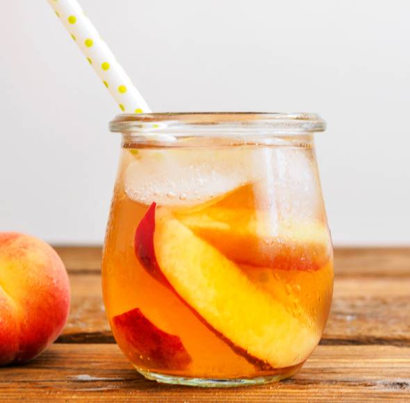 Pfirsich-Eistee-Sirup