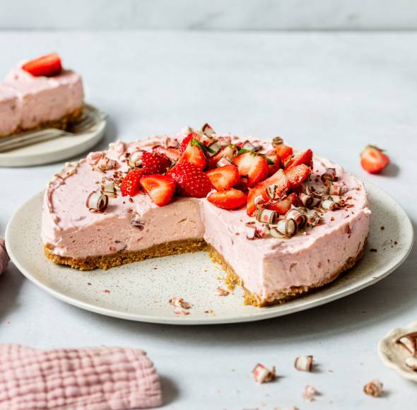 Erdbeer Käsekuchen mit Yogurette ohne Backen