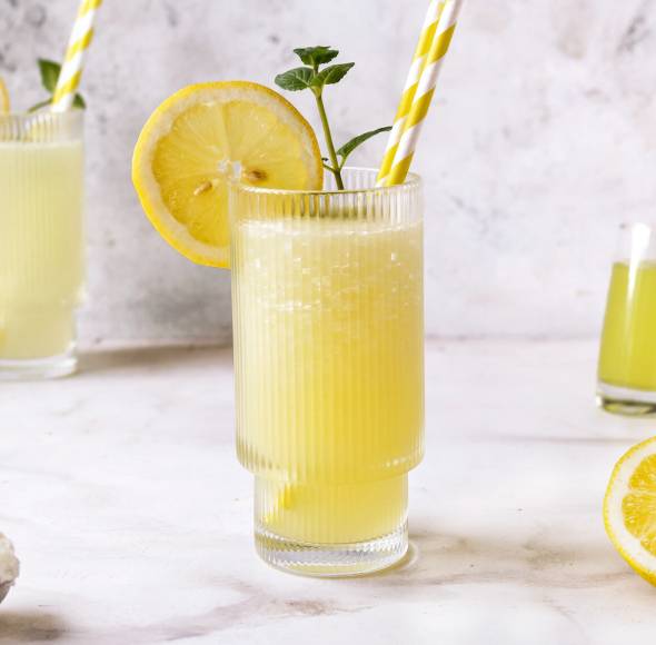 Frozen Limoncello Spritz