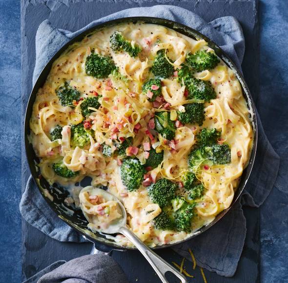 Cremiger Nudel-Schinken-Auflauf ohne Vorkochen