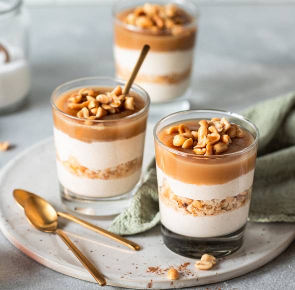 Schnelles Apfel-Nuss-Dessert mit Ahornsirup