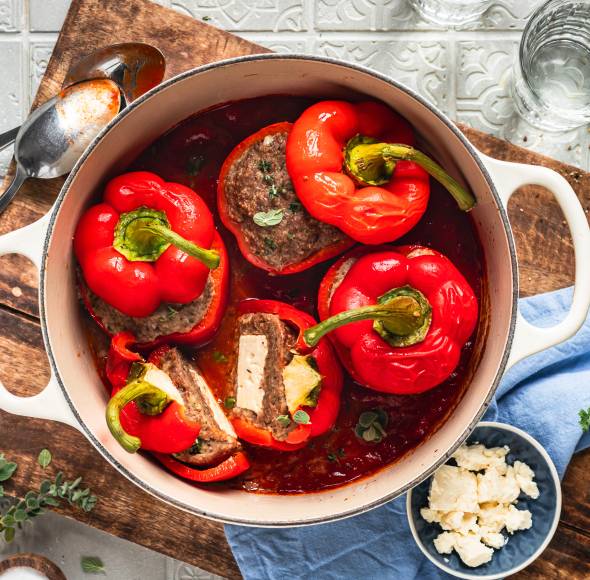 Gefüllte Bifteki-Paprika