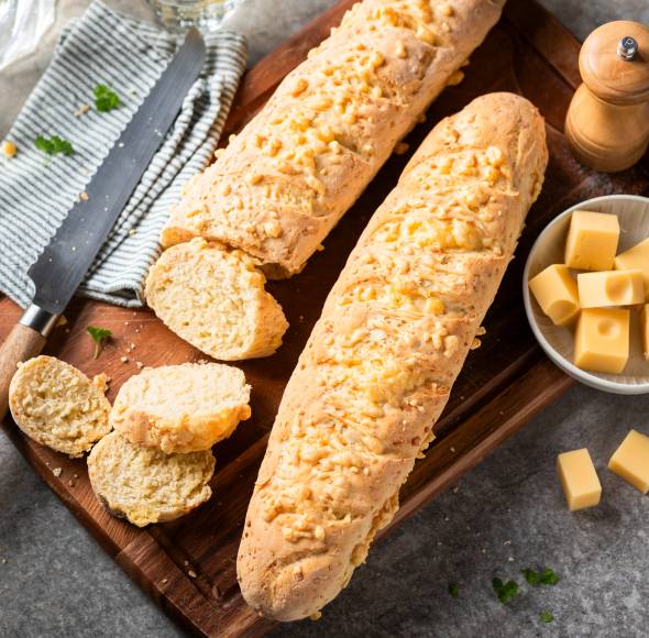 Käsebaguette aus 5 Zutaten zum Grillen