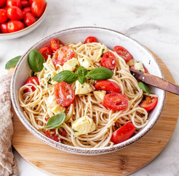 Dinkel-Spaghettisalat Tomate-Mozzarella