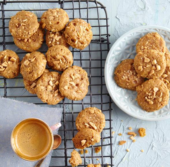 Crunchy Peanut Butter Cookies