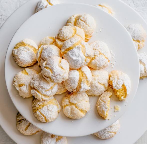 Kokos-Zitronen-Schneebälle