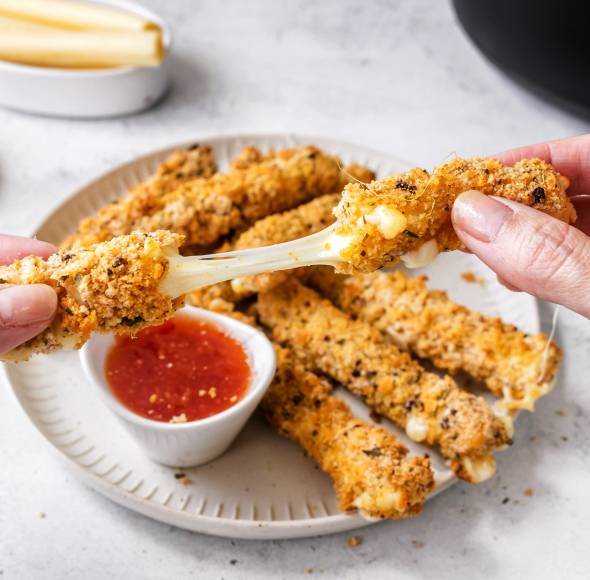 Mozzarella-Sticks aus dem Airfryer