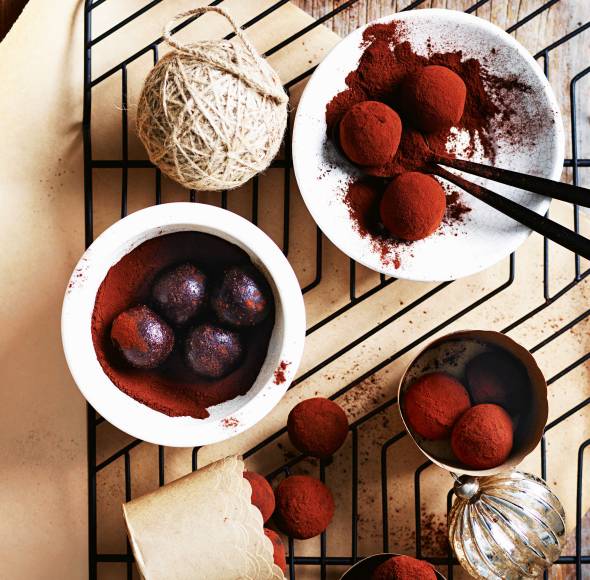 Schoko-Rumkugeln aus Kuchenresten