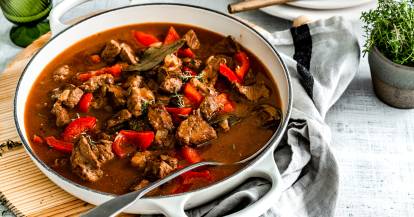 Das simpelste Gulasch ungarischer Art