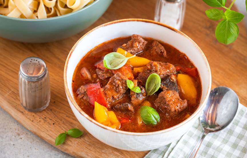 Italienisches Tomaten-Gulasch