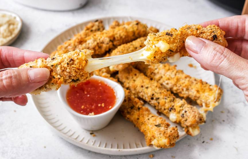 Mozzarella-Sticks aus dem Airfryer