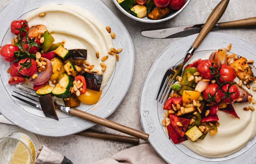 Blumenkohlpüree mit Ratatouillegemüse