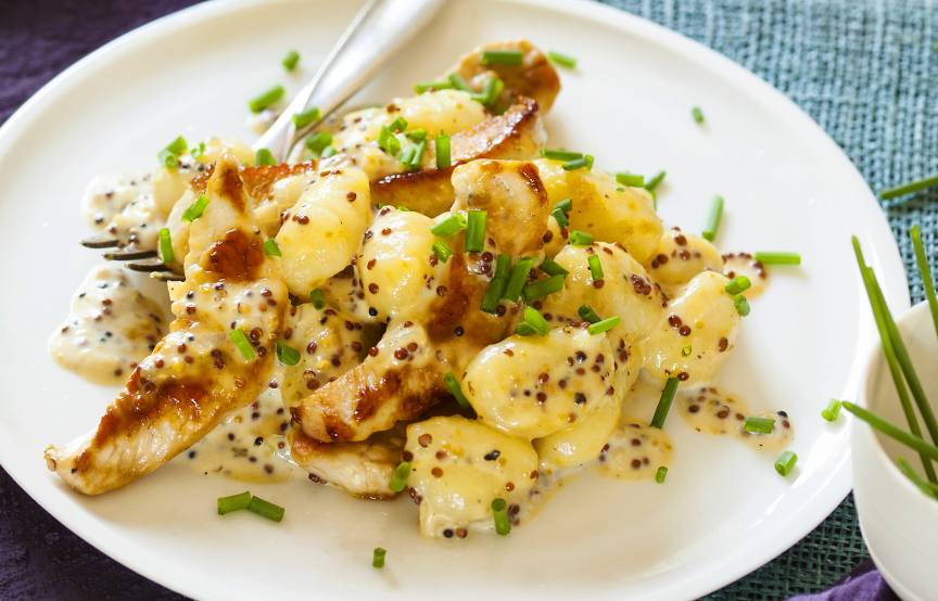 Gnocchi mit Pute in Kräuter-Senf-Sahne im Monsieur Cuisine | ZauberMix