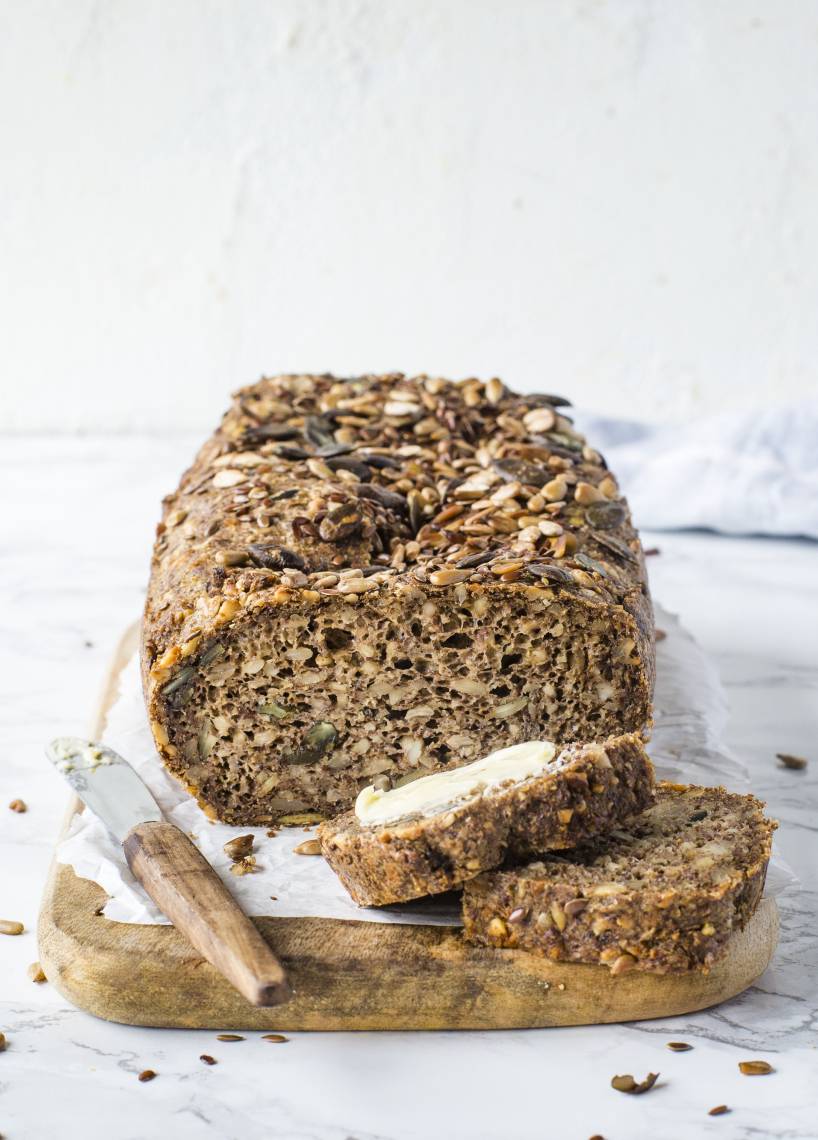 Low-Carb-Brot mit Nüssen