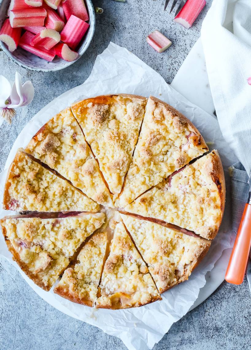 Rhabarberkuchen mit Pudding