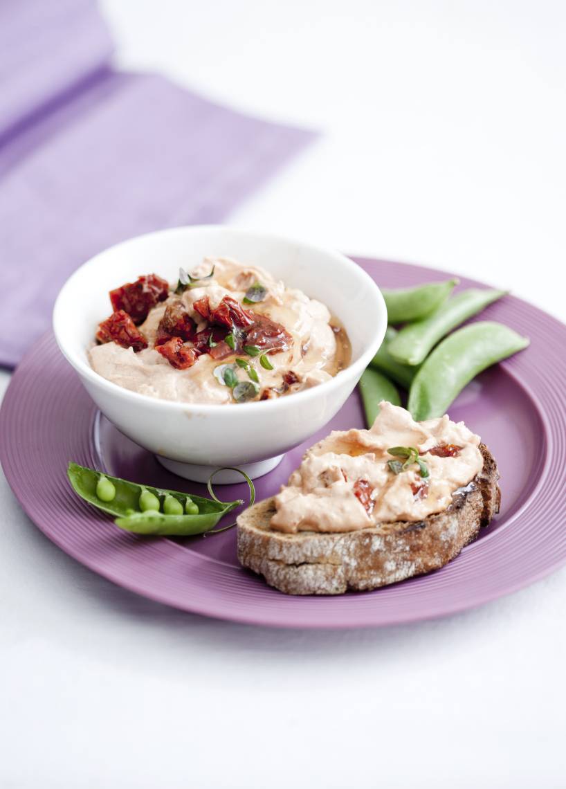 Ricottaaufstrich mit getrockneten Tomaten