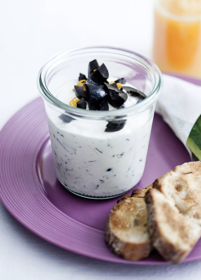 Schmandaufstrich mit Pecorino