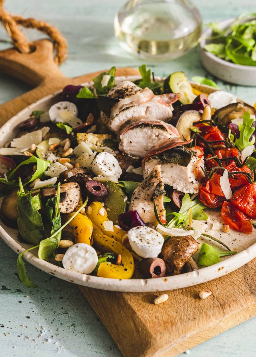 Glutenfrei: Antipasti-Teller mit Hähnchen im Speckmantel