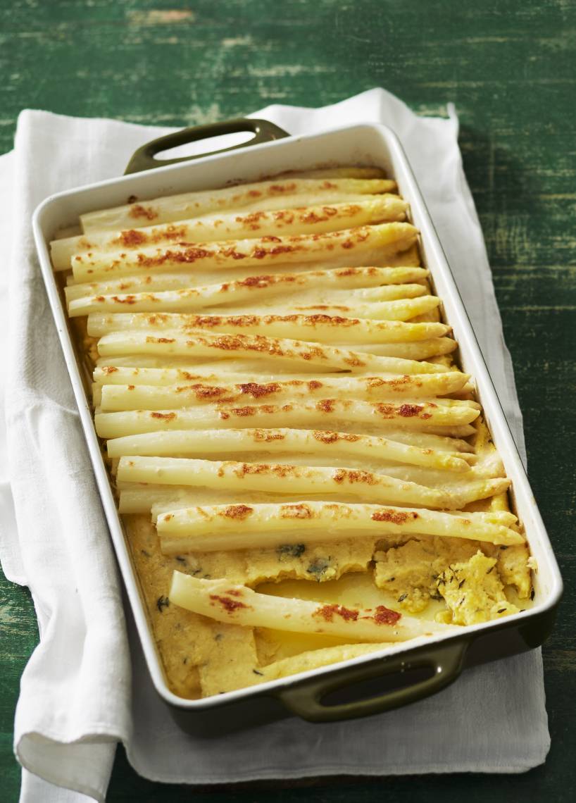 Gratinierter Spargel auf Thymian-Polenta
