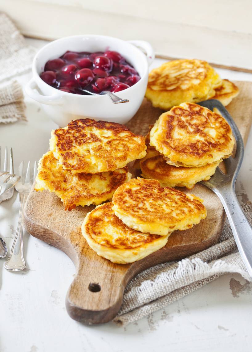Kartoffelpuffer mit Kirschen