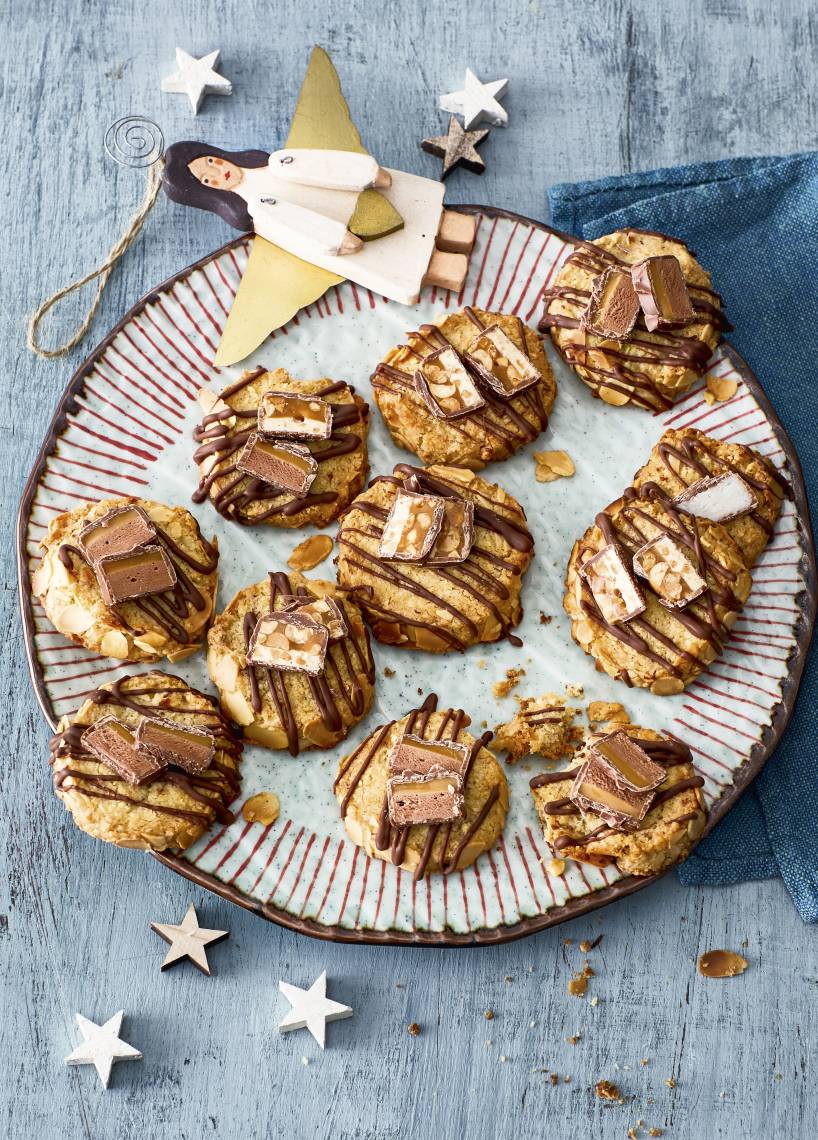 Mandeltaler mit Schokoriegelstücken