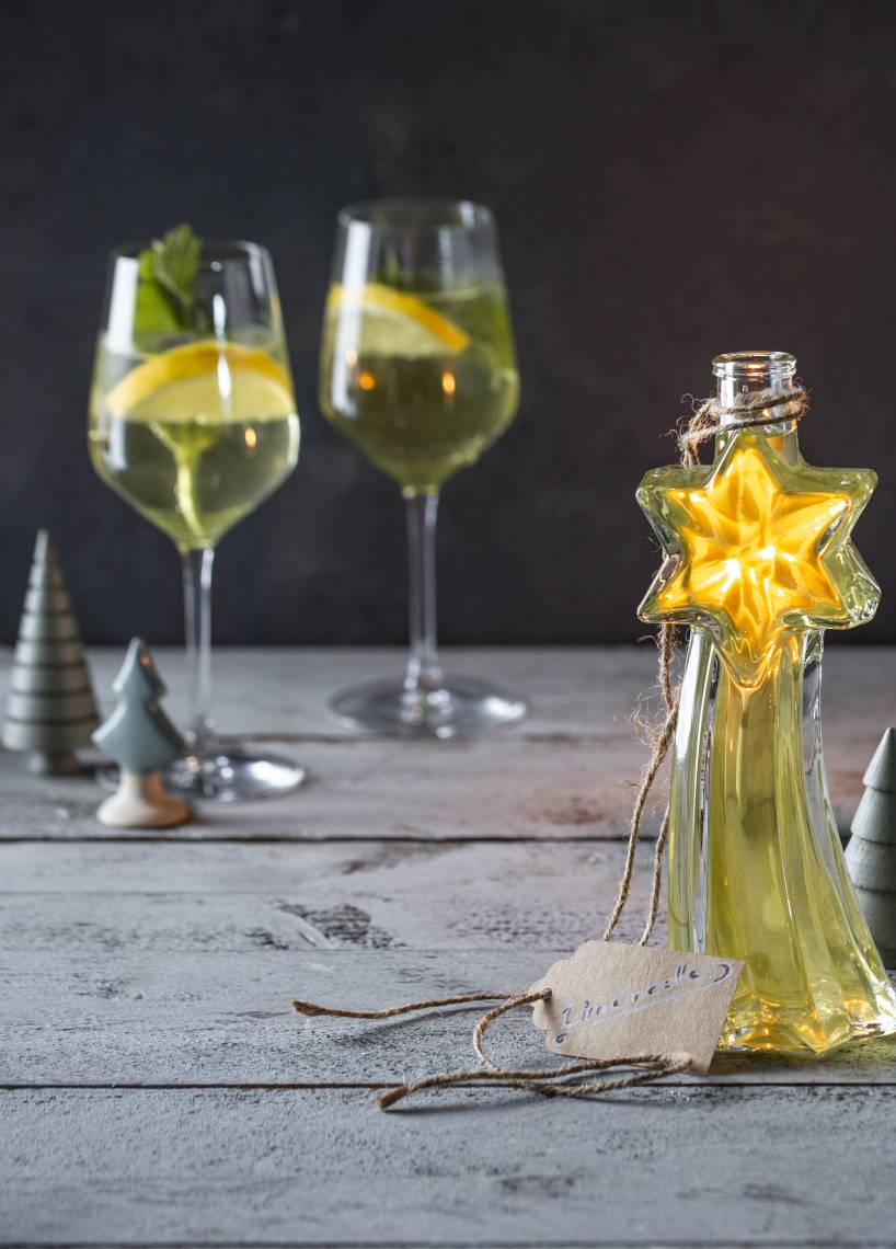 Limoncello-Likör für Limoncello Spritz